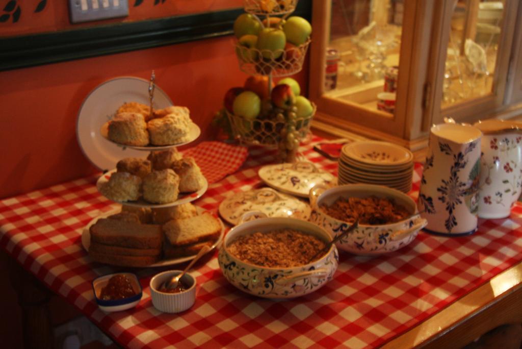 The Old School House B&B แบลลินสเกลลิกส์ ภายนอก รูปภาพ
