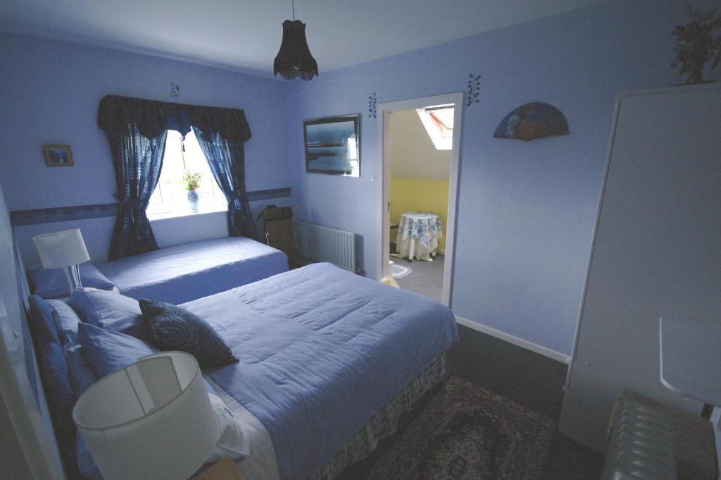 The Old School House B&B แบลลินสเกลลิกส์ ภายนอก รูปภาพ